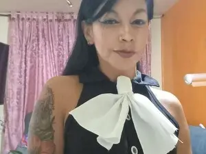 Scarlhett  live sex cam