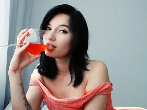 Lina62  live sex cam