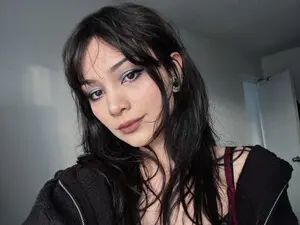 Velvetty  live sex cam
