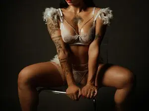 Nathassa_G  live sex cam