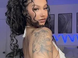 GiaSkye  live sex cam