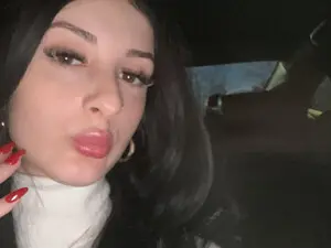 Madibaby999  live sex cam