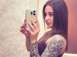 LanaG  live sex cam
