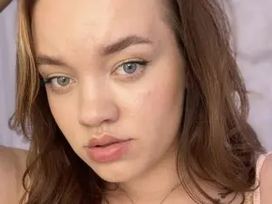 Snowyy  live sex cam