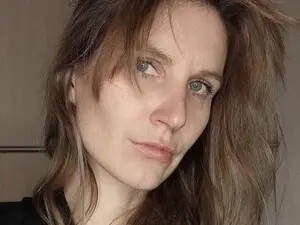 HalynatheBest  live sex cam