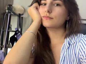 Cookiecutterdomme  live sex cam