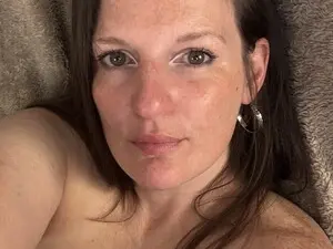 KellyCarolina  live sex cam