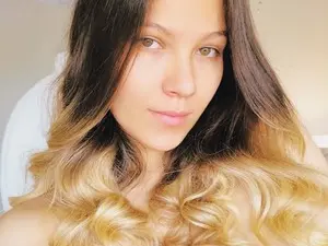Angelcollins  live sex cam