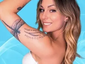 NatashaSkye  live sex cam