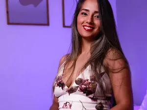 Luisa_jaramix  live sex cam
