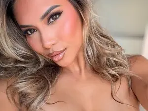 ExoticLILYxo  live sex cam