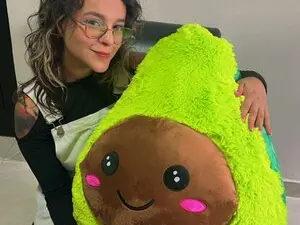 Divine_amy  live sex cam
