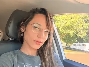 HANNAH3G  live sex cam
