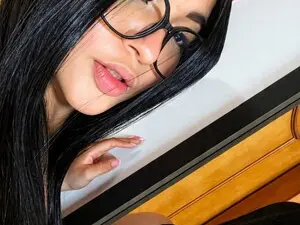 Luna_huntt  live sex cam