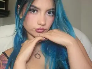 Roxanna_H  live sex cam