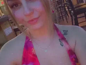 TiffBaby6996  live sex cam