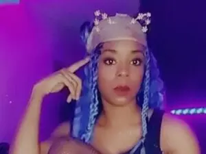 SouthernNicki  live sex cam