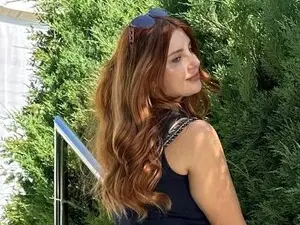 Anastelle  live sex cam