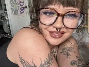 Pixiecxm  live sex cam