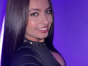 Emi_Sara24  live sex cam