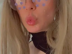MammaMariaaaa  live sex cam