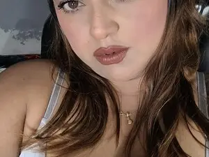 AbigailSexy1  live sex cam