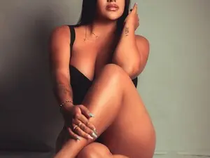 Luna_Taylors  live sex cam