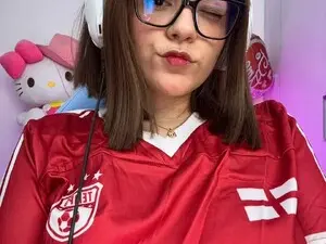 Cinna_monroll  live sex cam