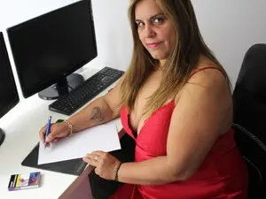 OliviaLewiss  live sex cam