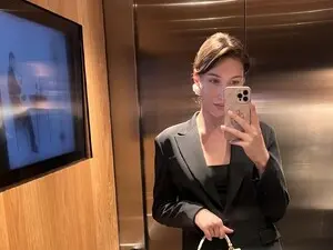 HannaMillos  live sex cam