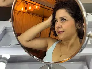 Mila_Moans  live sex cam