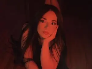 Lilynovak  live sex cam