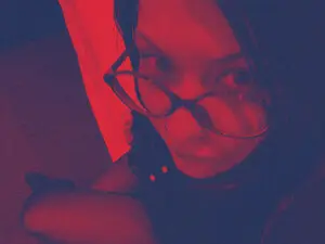 Roomtoavoid  live sex cam