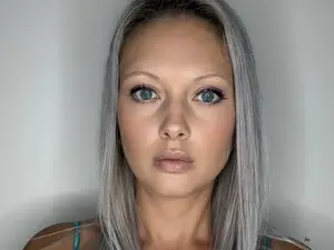 Crystaaal  live sex cam