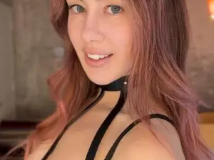 Clara  live sex cam
