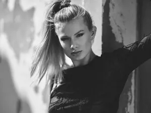 AnnSweetAngel  live sex cam