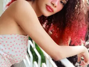 Lilly_dollss  live sex cam