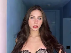 Sweet_Luna  live sex cam