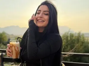 BirthdayAmy  live sex cam