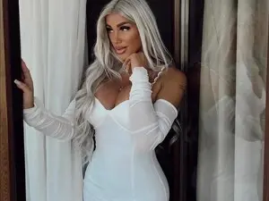 MissYess  live sex cam