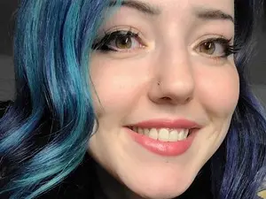 The1daisymoon  live sex cam