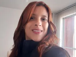 Emmalove18  live sex cam