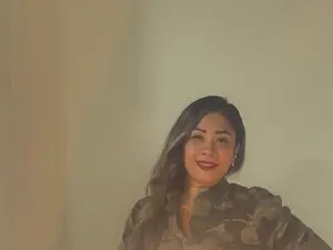 KloeFernandez  live sex cam
