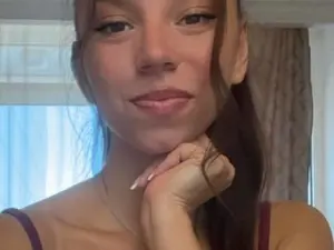 Liliashyy  live sex cam