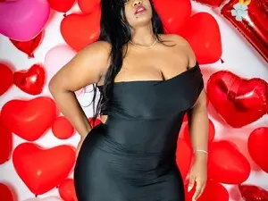 ElsieMorrison  live sex cam