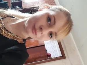 Klaragrey  live sex cam