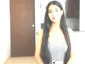 Kylie_U  live sex cam
