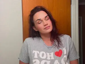 Maggsjane  live sex cam