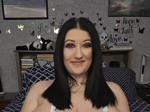 Rayna_dear  live sex cam