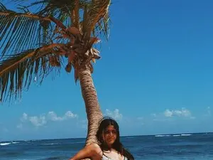 Queensass1  live sex cam